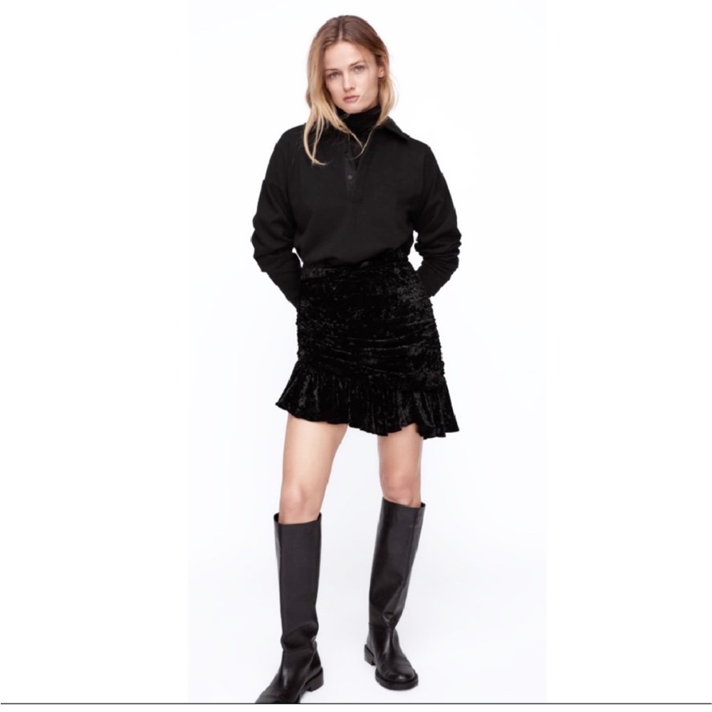 Zara ruched velvet skirt with ruffles